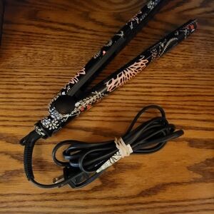 Floral Patterned Hair Straightener